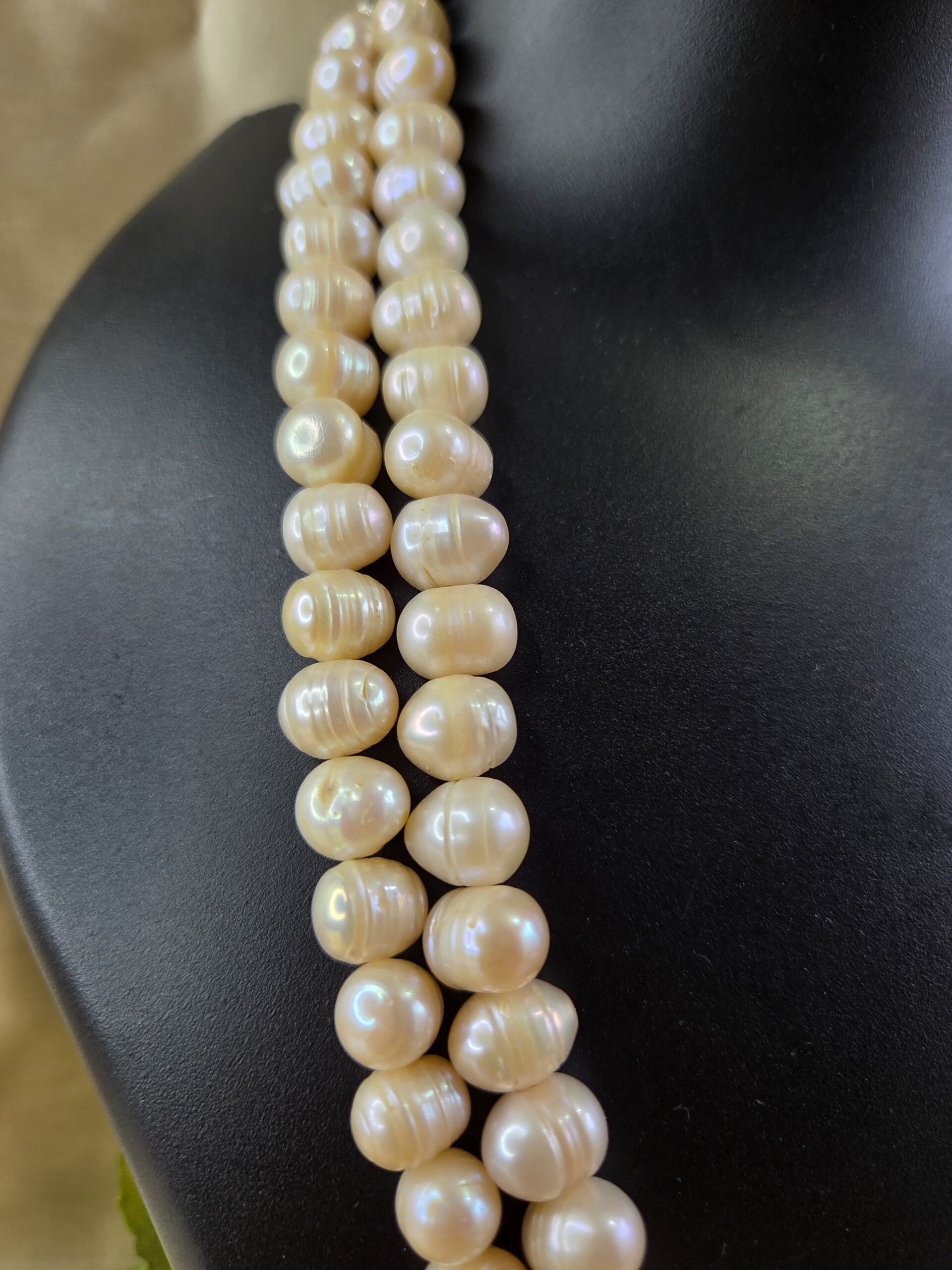 Double lines of Fresh Water Pearl Neckpiece - Image 3