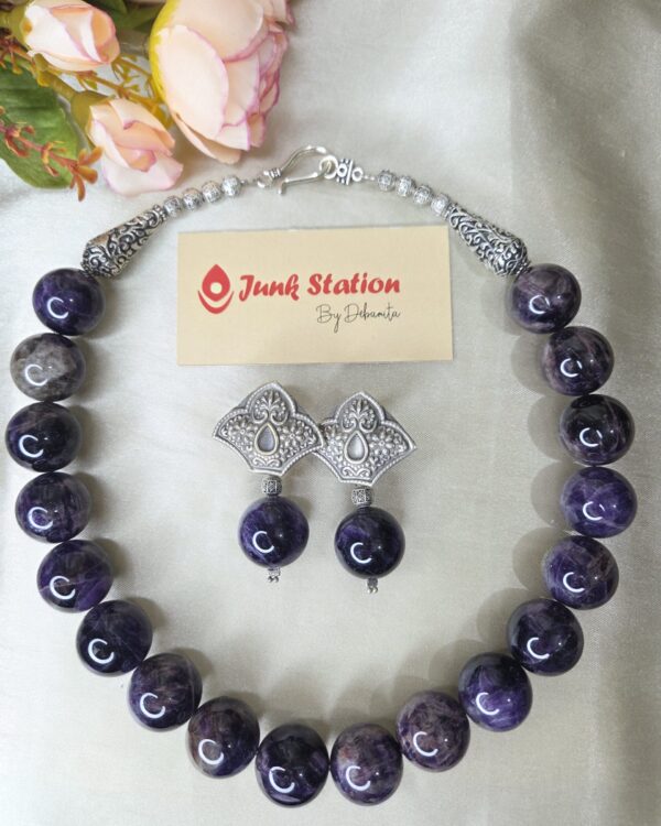 Single line of Amethyst