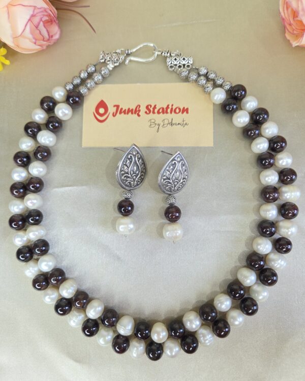 Double Layered Fresh Water Pearl with Garnet Stone Neckpiece